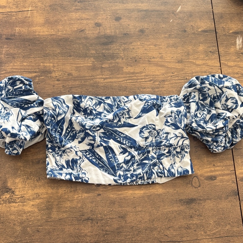 Abercrombie & Fitch Blue Top